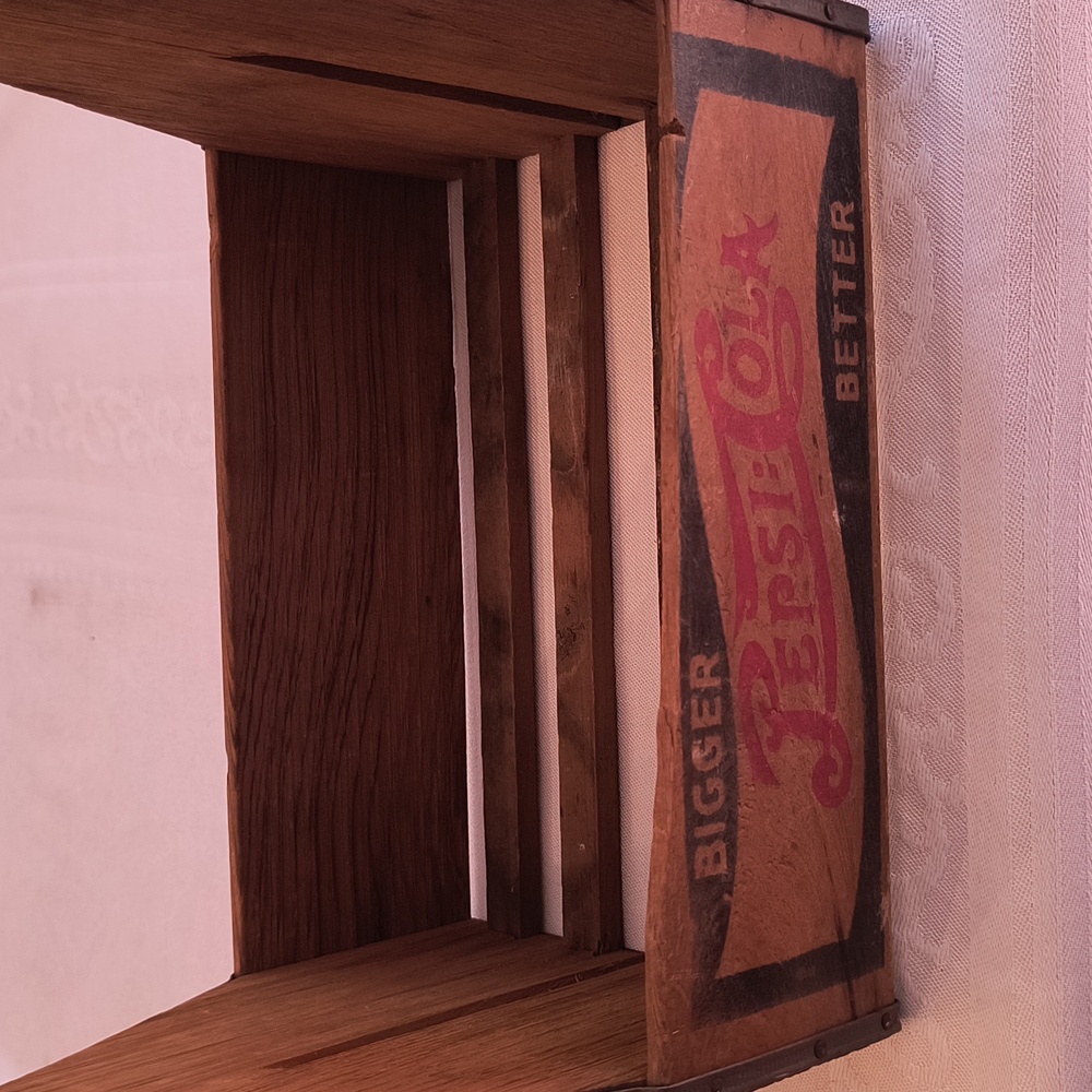 Vintage Wooden Pepsi Carrier - Picture 7 of 16